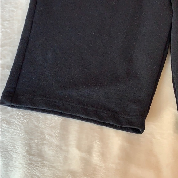 Women’s Reebok Shorts - Picture 3 of 5